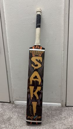Cricket bat
