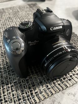 Canon  Camera