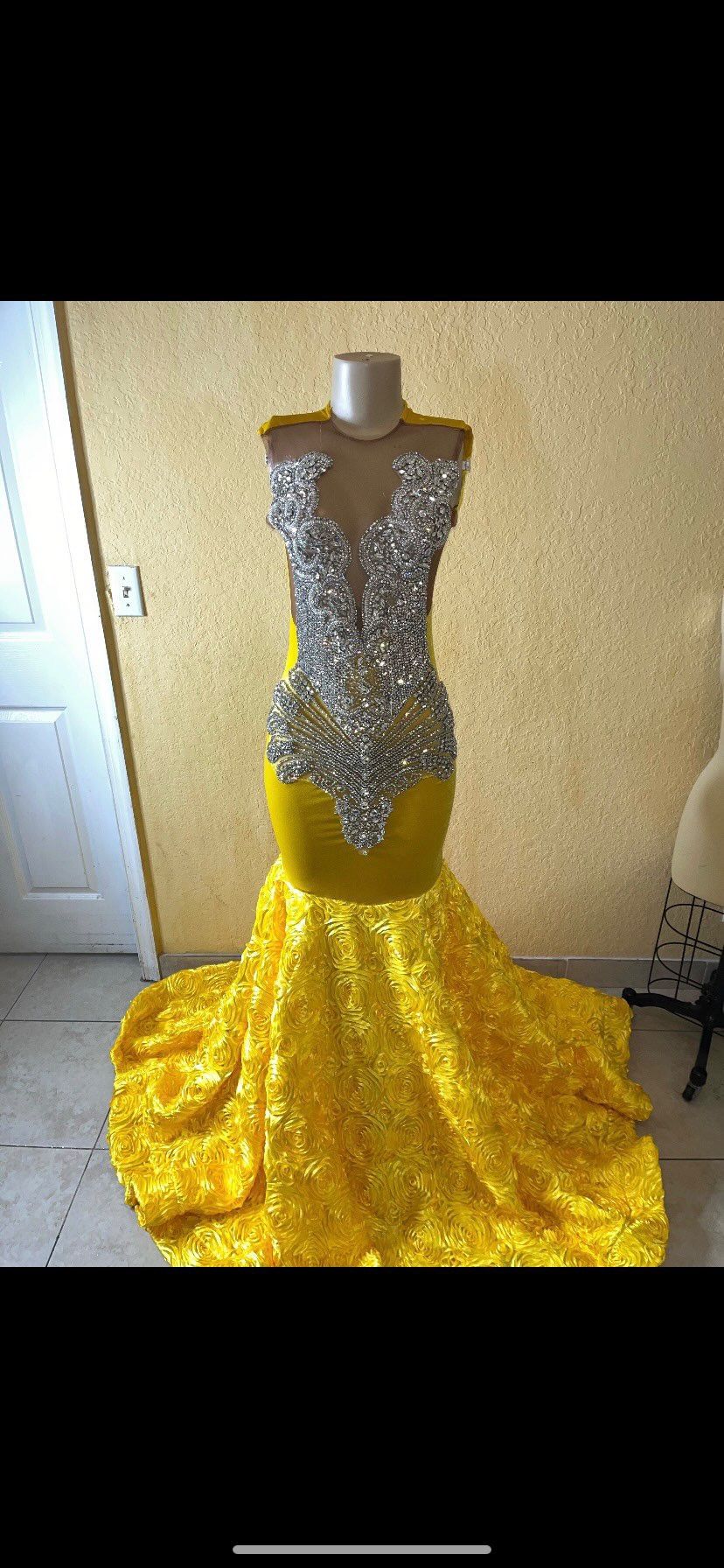 Prom Dress For Sale 