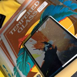 Tempered Glass/ Screen Protector  iPad 
