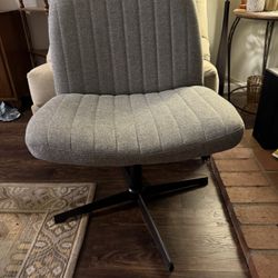 Armless Wide Office Desk Chair