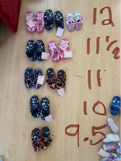 Girl water shoes