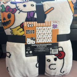 Queen Hellokitty Halloween Blanket