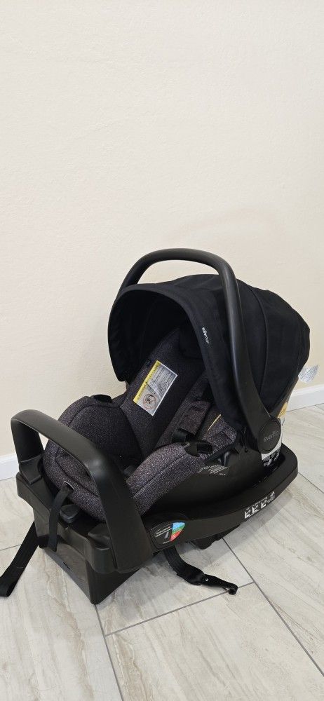 Evenflo Infant Car Seat With Base