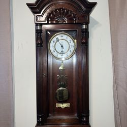Howard Miller JennisonWall Clock Model 613-221