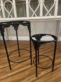 Black metal Plant Stands