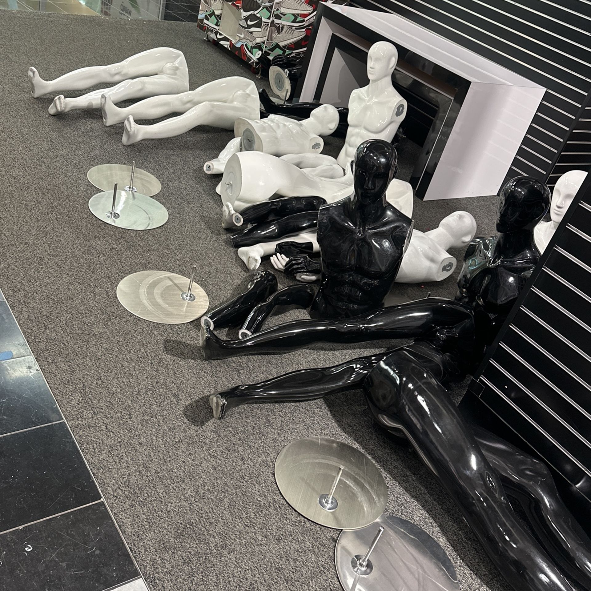 Black And White Mannequins Male