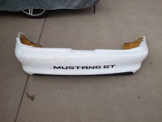 1994-98 Mustang GT Back Bumper (Needs Work) / Sail