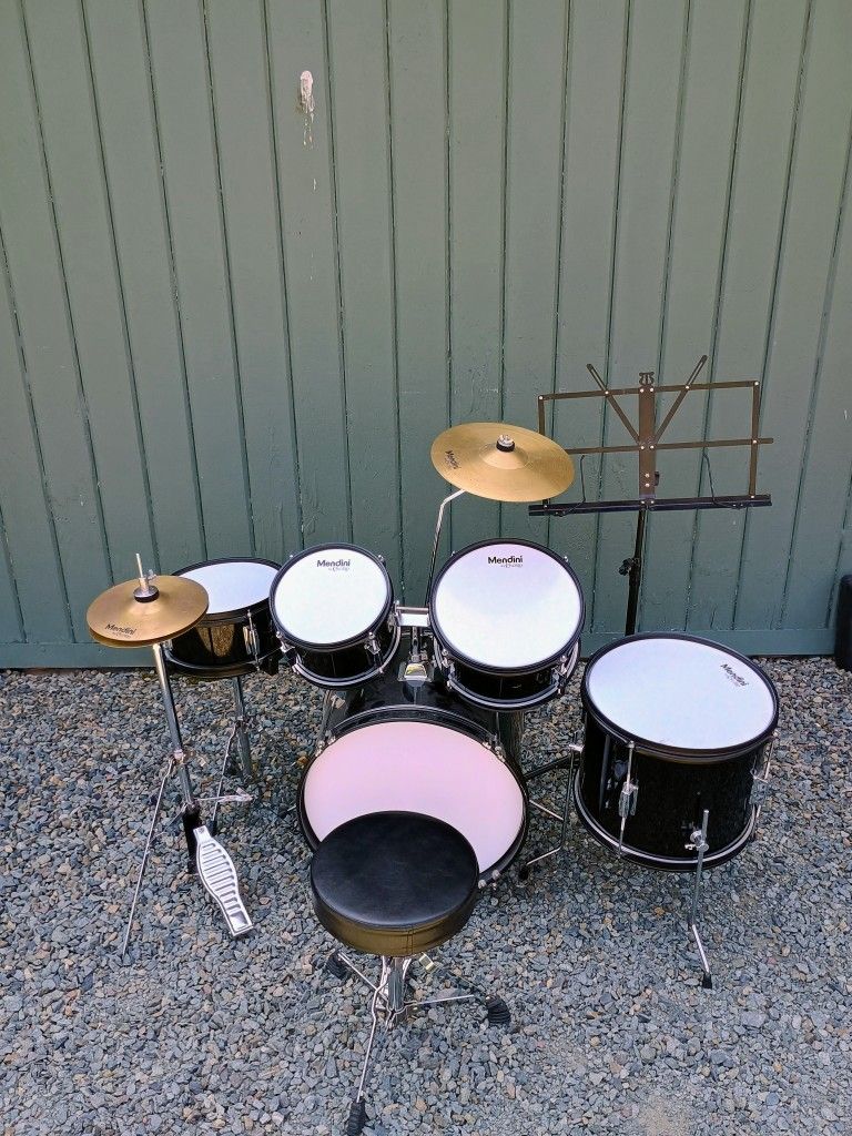 Medini By Cecilio Kids Drum Set