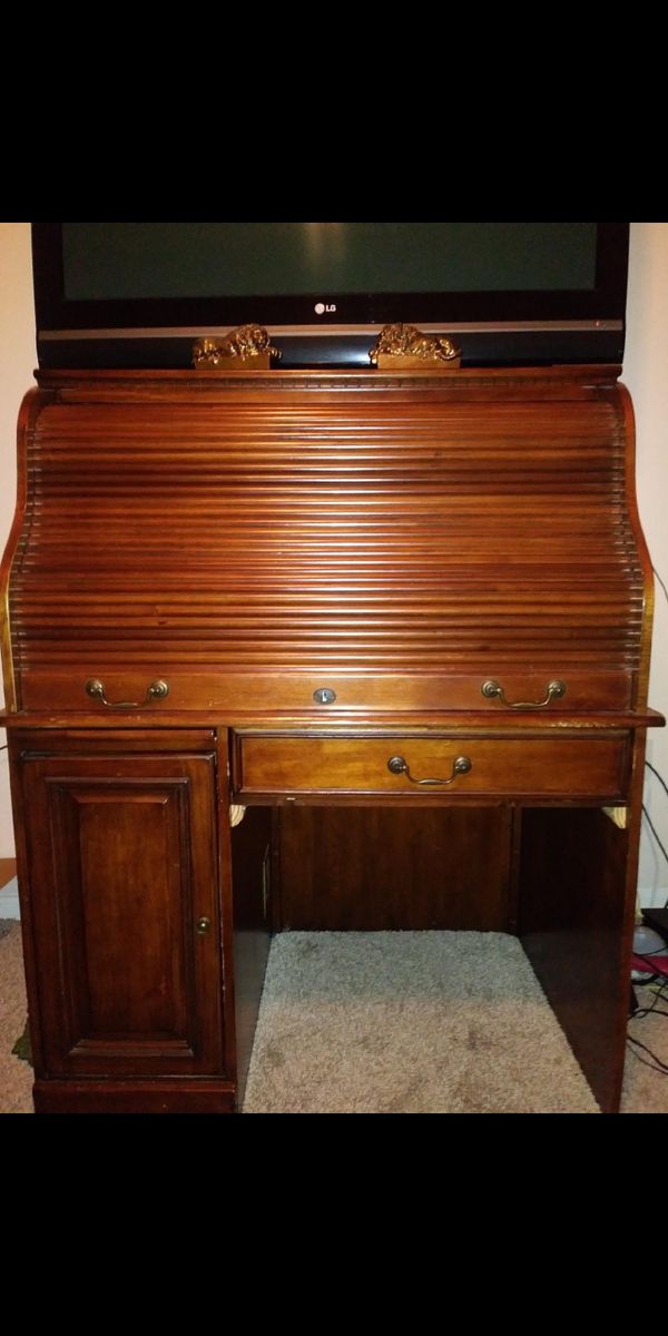 Beautiful Antique Rollup Desk for Sale in Tampa, FL OfferUp