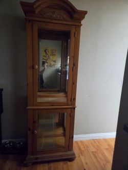 Curio cabinet