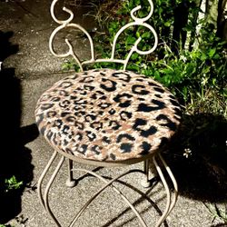 Animal print vanity stool hotsell