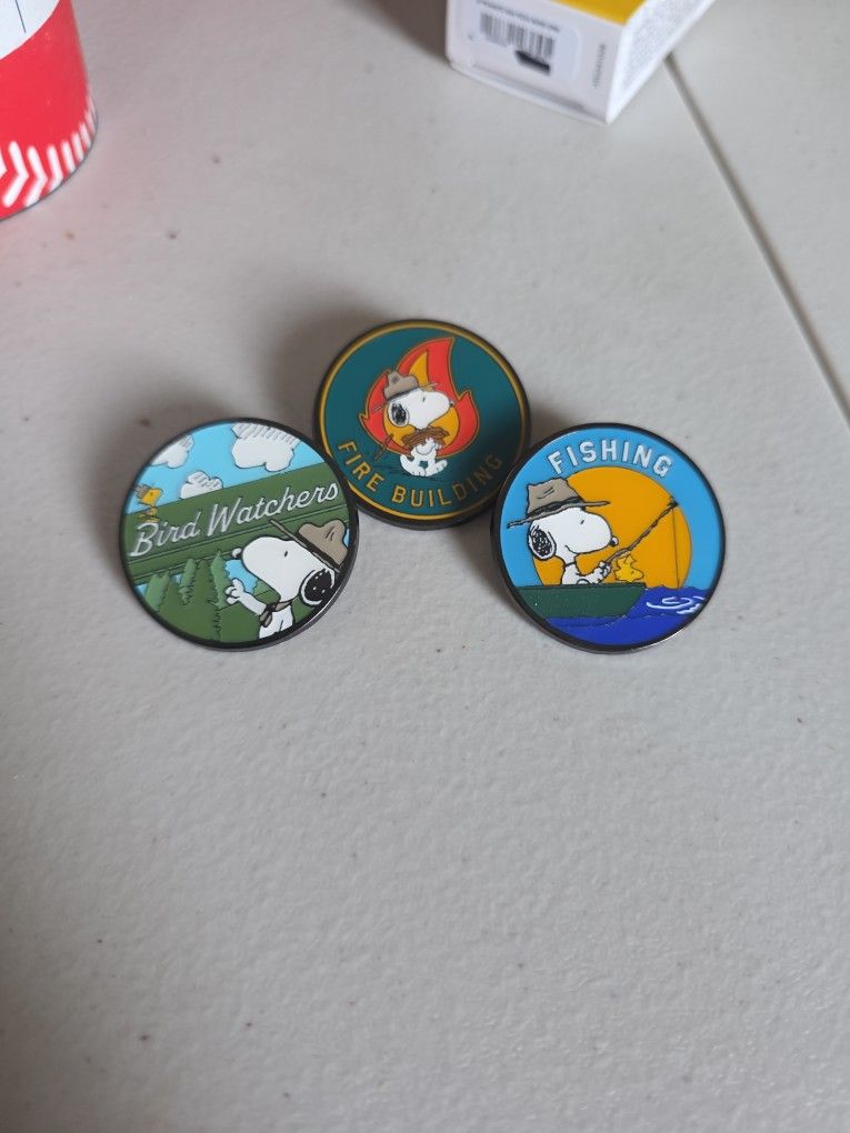 Peanuts Mystery Pins