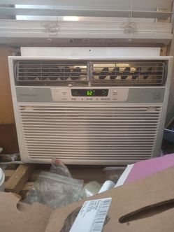 Frigidaire air conditioner 12,000 btu