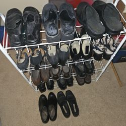 42 Prs OF Women's Size 7-7/12 Shoes!!! SOME BRAND NEW NEVER WORN!!!