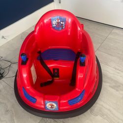 Spiderman light up bumper car for kids from 18 months to 48 months  $100
