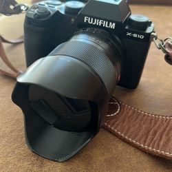 Fujifilm X-s10