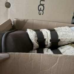 ugg boots new in box 