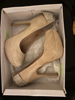 Ladies Steve Madden Size 10