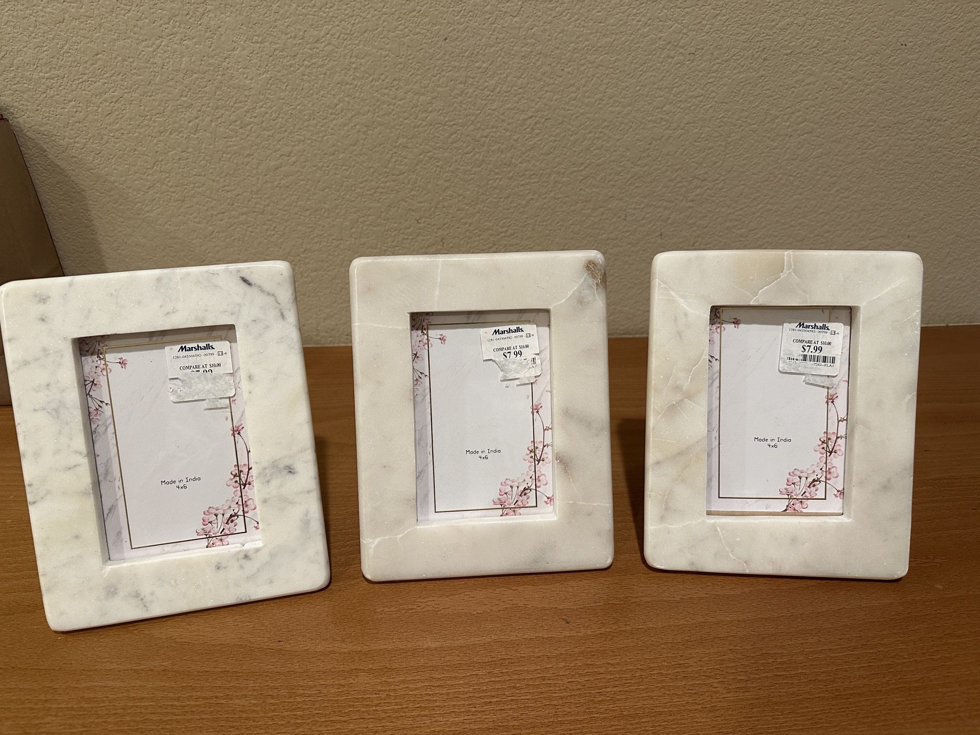 Picture Frames New