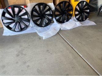 TESLA MODEL Y JUNIPER 19” Rim Covers