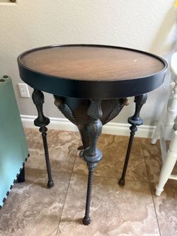 Ornate Round Accent Side Table