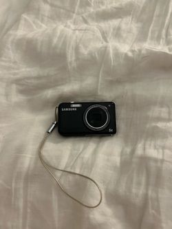 Black Samsung PL120 Digital camera