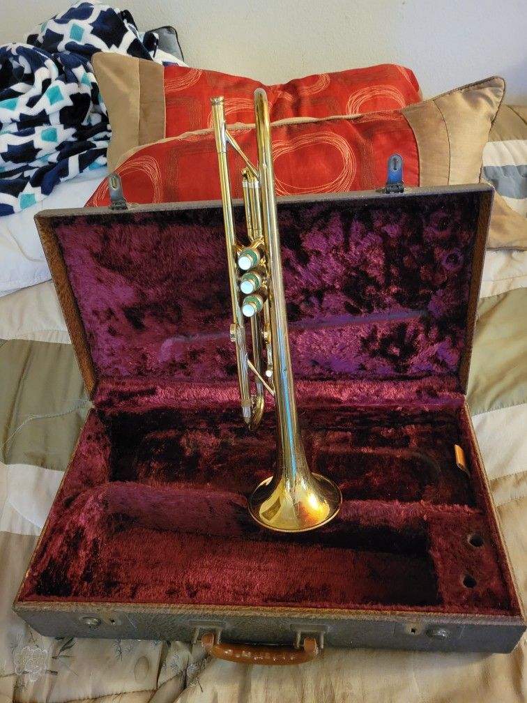 Beautiful 1951 Olds Special Trumpet ( Los Angeles)