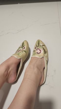wore shoes Chinese Shoes Small Silk Slippers