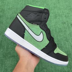 AIR JORDAN 1 RETRO HIGH ZOOM “ZEN GREEN” (Size 10, Men’s)