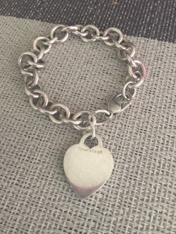 Tiffany & Co 925 bracelet 7" inches 33 grams $150