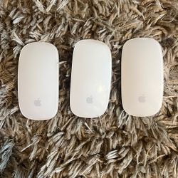 Set Of 3 Apple Magic Mouses Tested And Working Battery Not Included 