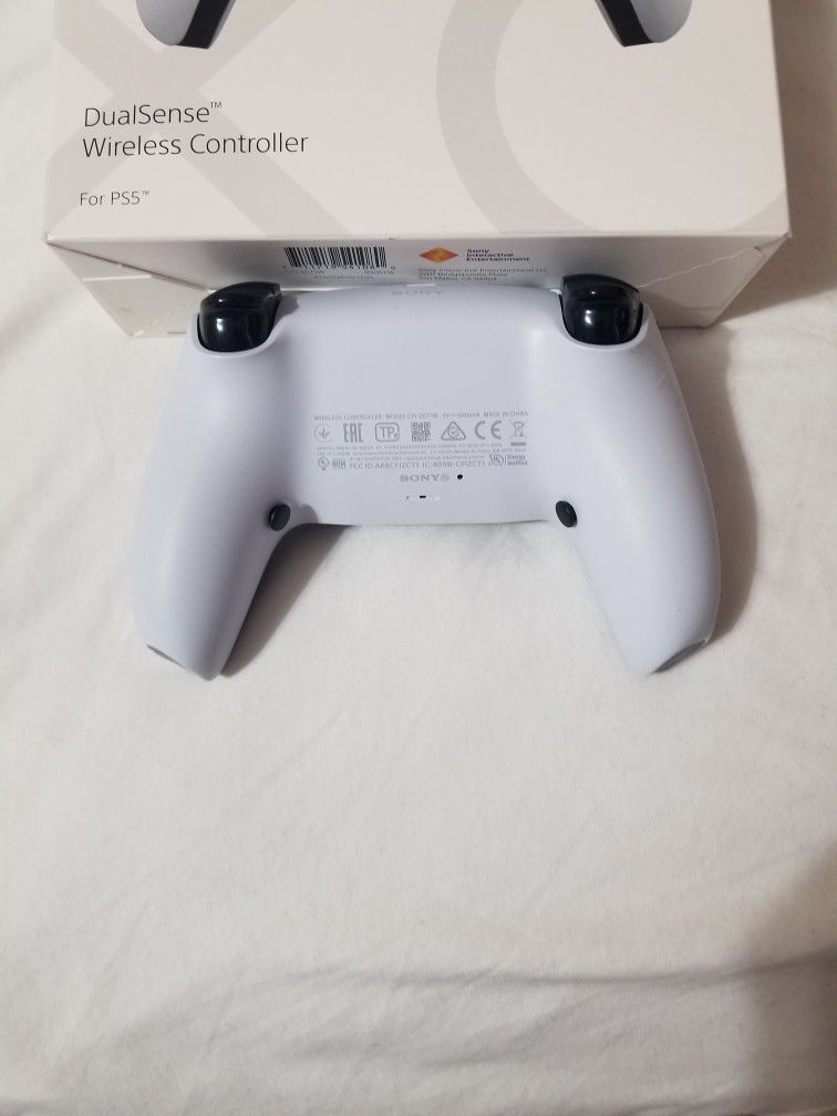 Custom PS5 Aim Controller (4 Back Paddles)! for Sale in Bronx, NY - OfferUp