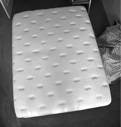 Beautyrest Sleep Therapy Mattress Essentia Queen