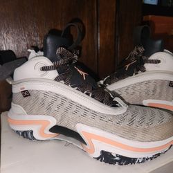 AIR JORDAN XXXVI (GS) SIZE 5Y LIKE NEW, WORN TWICE ; LOCAL COMMUTE ONLY