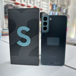 Samsung Galaxy S22+ 256GB Unlocked