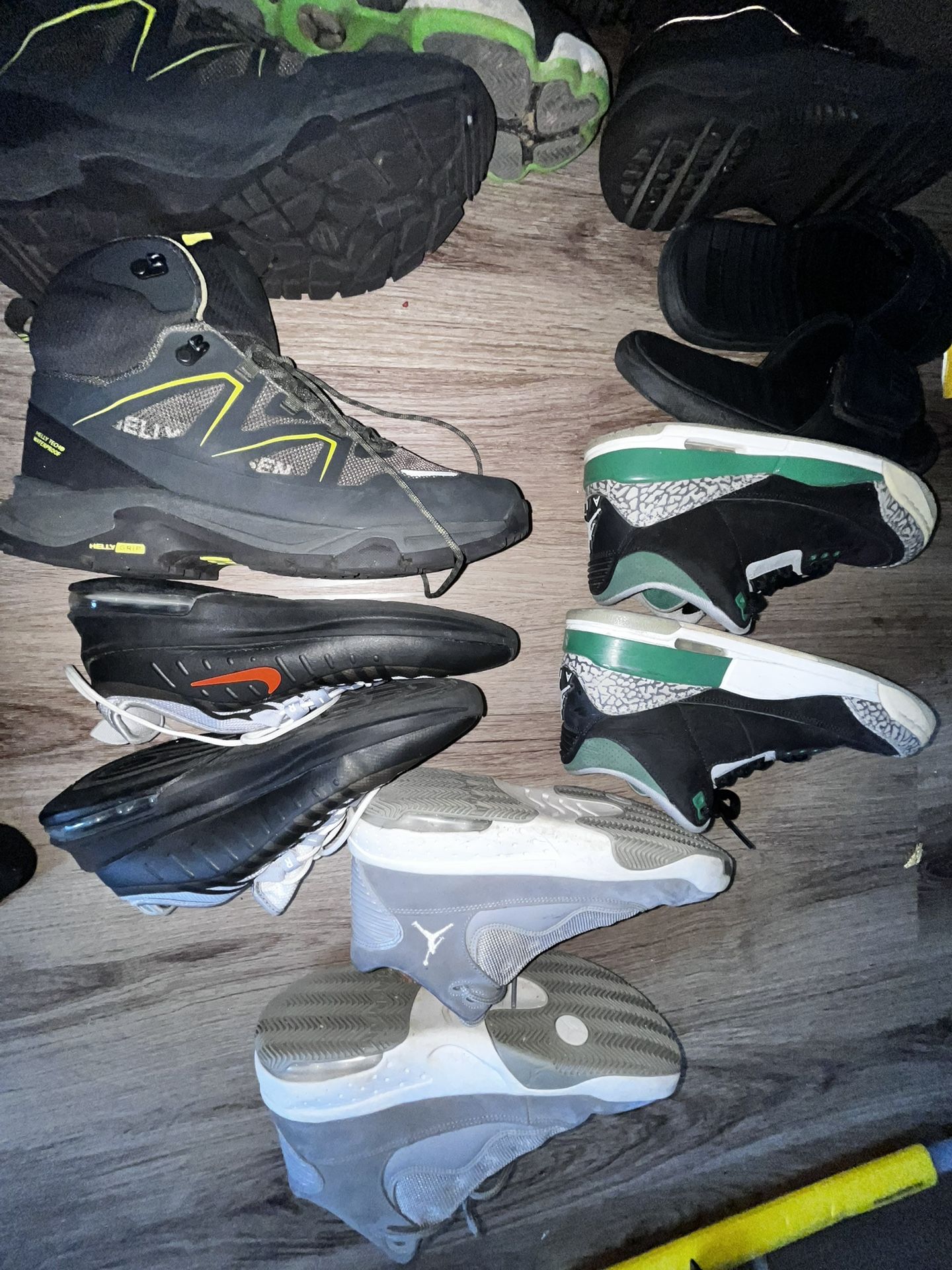 Pairs If Shoes Nike Jordan Yeezy Jelly Hasen Pumas,