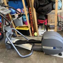 Precor EFX 5.21i Elliptical