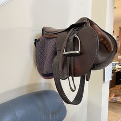 Horse Saddle With Wall Mount