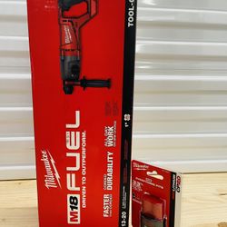 Milwaukee M18 Fuel SDS Plus D-Handle Rotary Hammer And M12 2ah Battery 