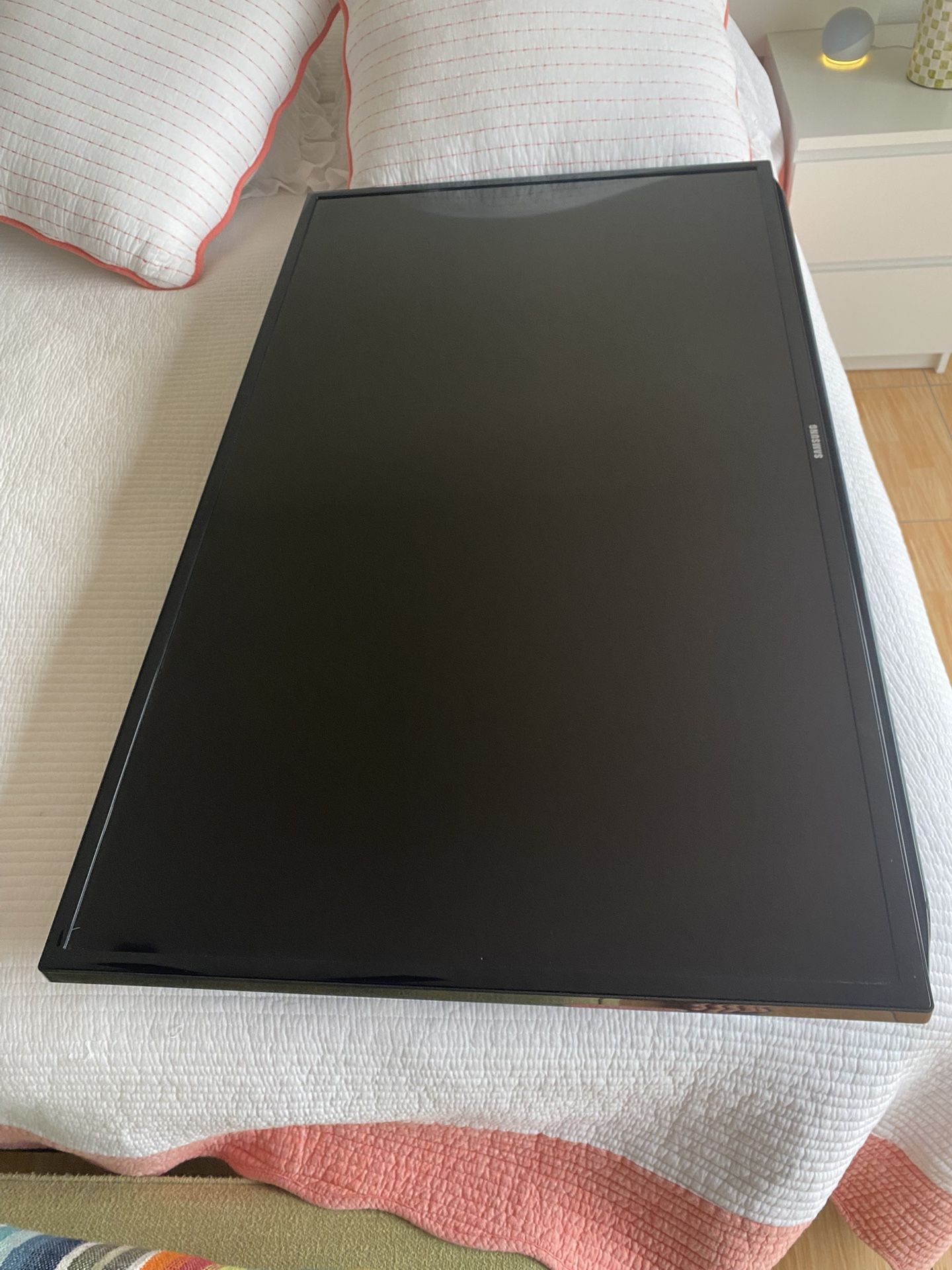 TV Samsung 46” No Smart No Cable No Mando