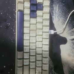 Newmen GM610 60 percent keyboard