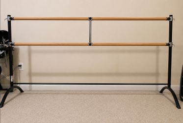 Adjustable double ballet bar