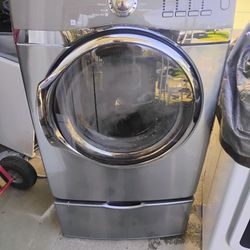 Samsung gas dryer with steam