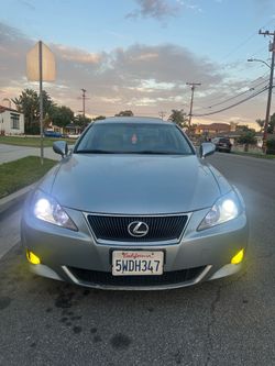 Lexus IS350