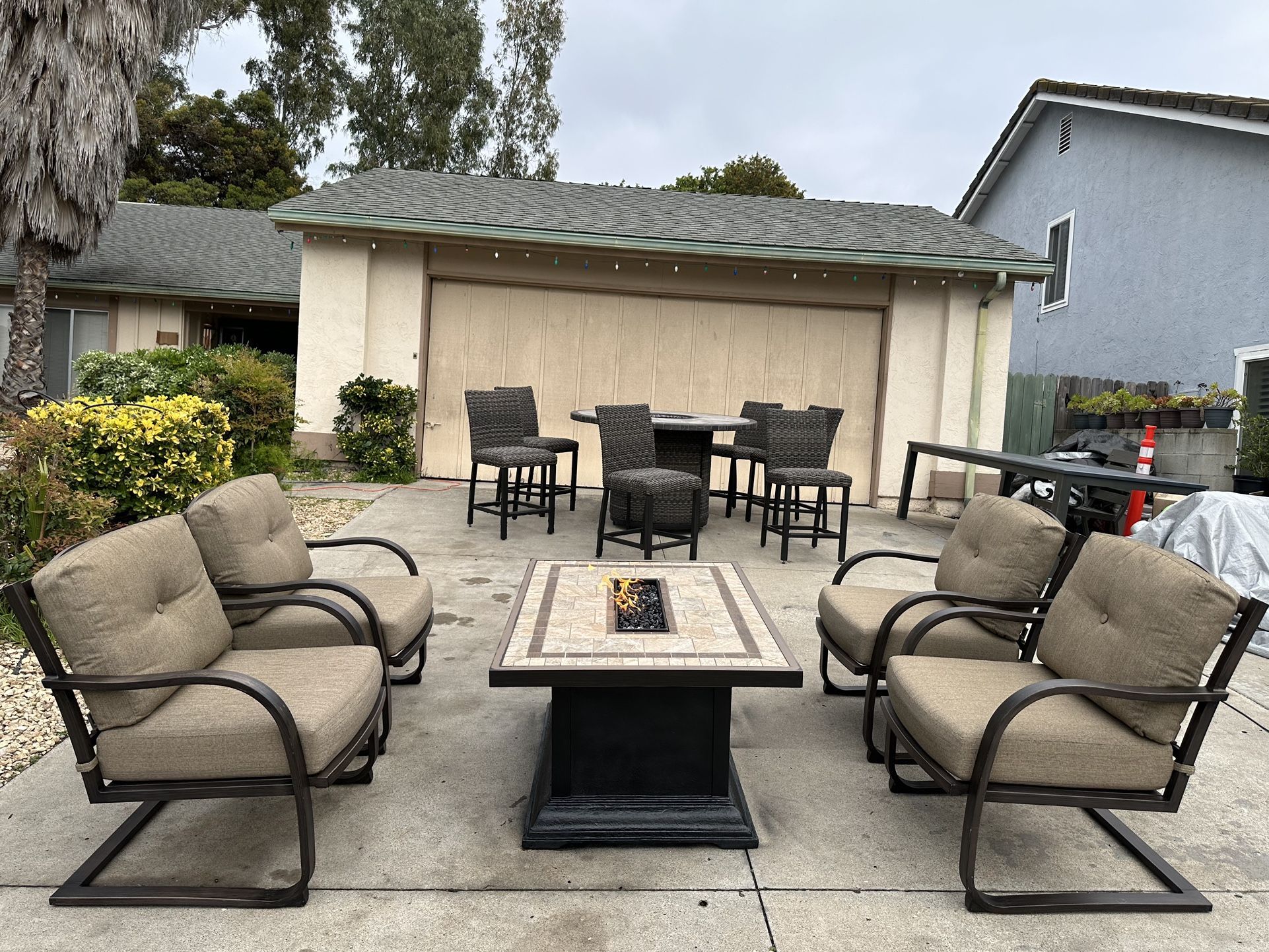 Outdoor 5-Piece Firepit Patio Seating Set