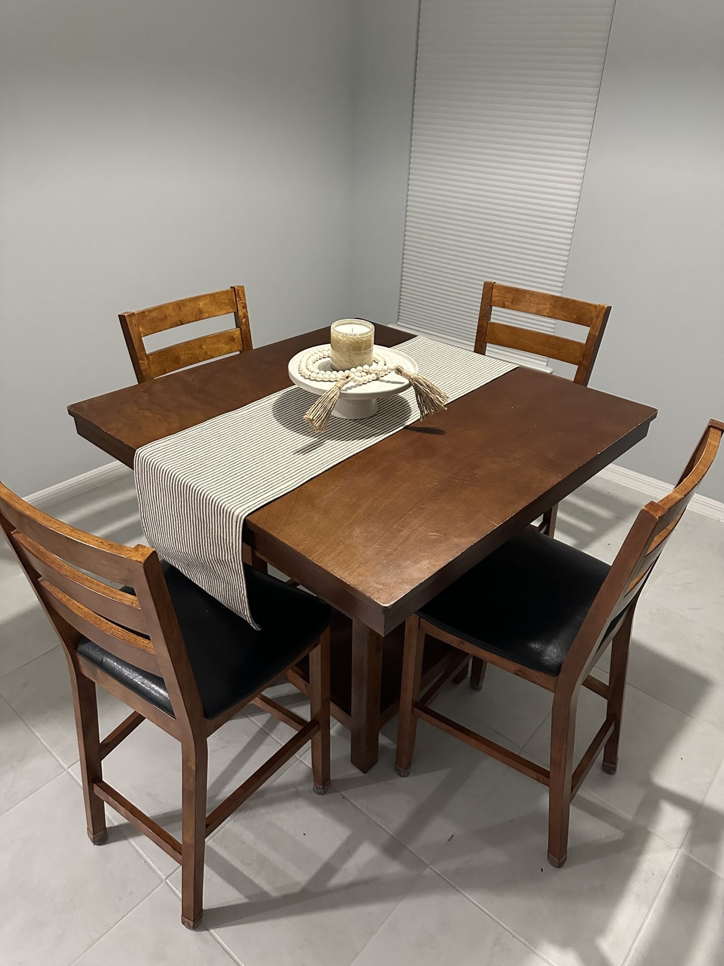 Counter-Height Dining Table & 4 Chairs