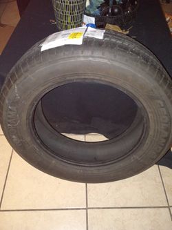 Yokohoma Geolander GL1 225 60 R17 All Season Pair Like New