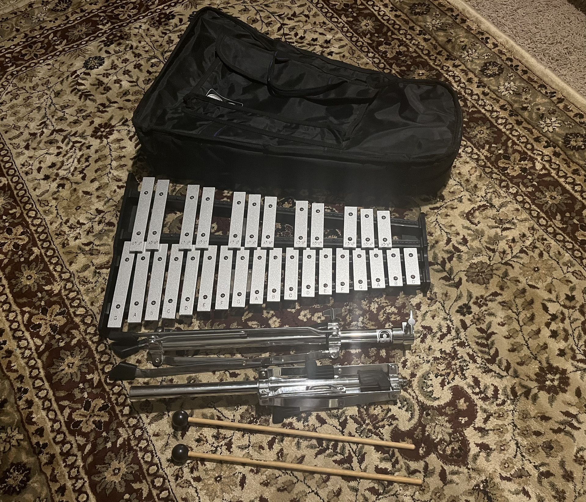 Pearl Glockenspiel With Case, Stand And Mallets