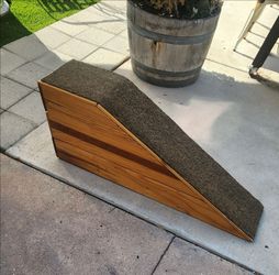 Dog Ramp redwood